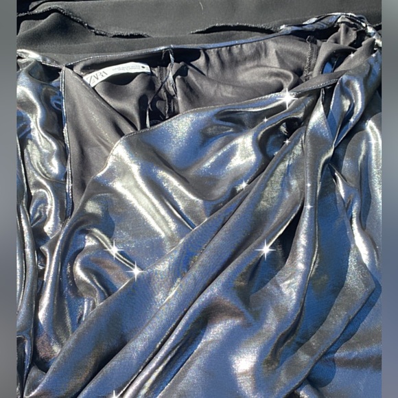 ZARA ASYMMETRIC SILVER METALLIC TOP XS/NWT - Picture 10 of 14